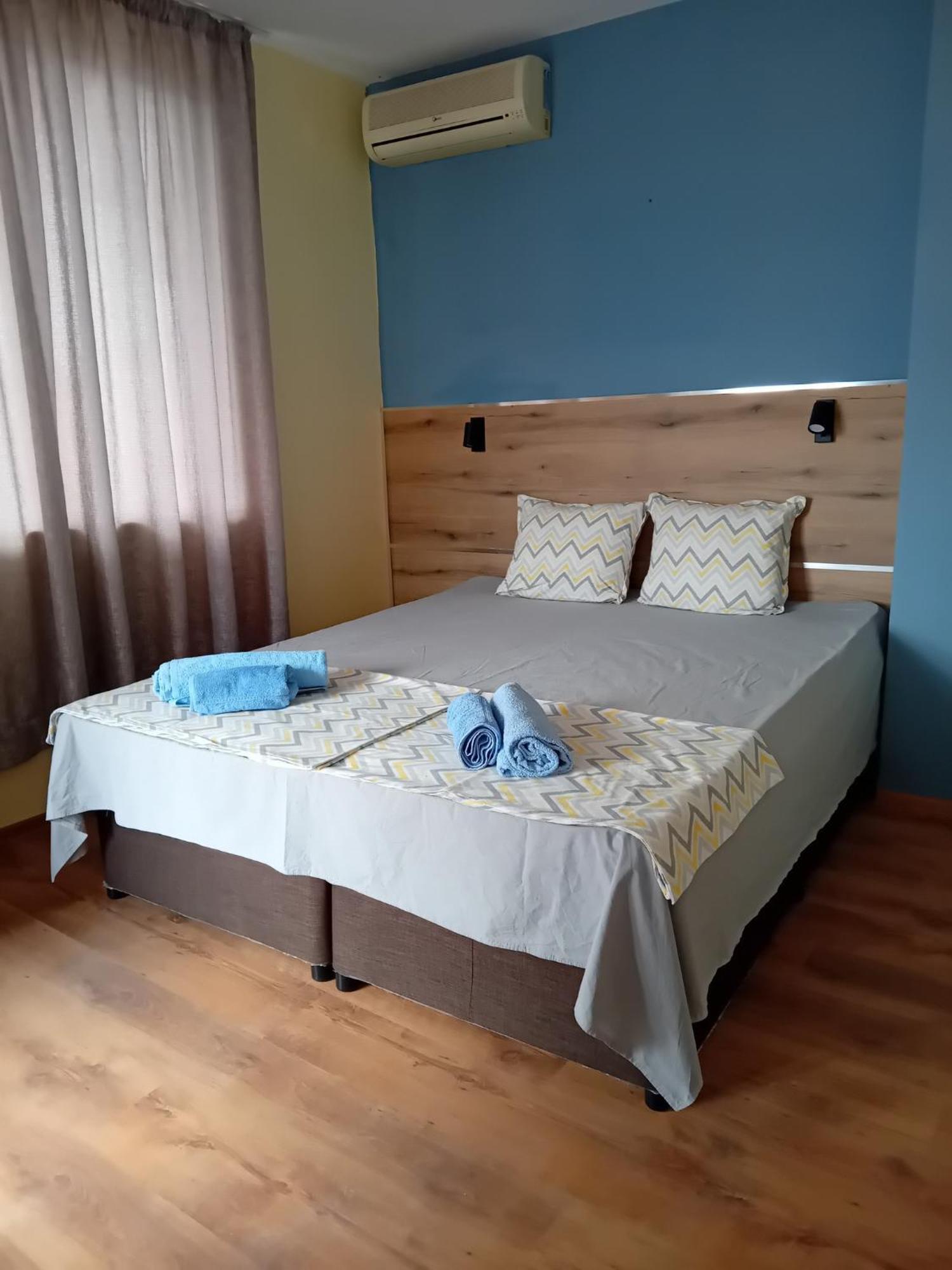 Guesthouse Oasis كيتن المظهر الخارجي الصورة