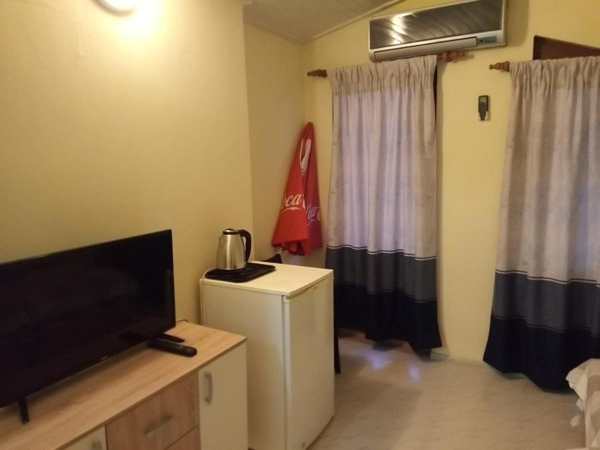 Guesthouse Oasis كيتن المظهر الخارجي الصورة